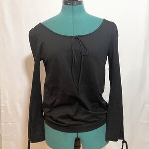 GORGEOUS MARC JACOBS BALLET BLACK BOW TOP!